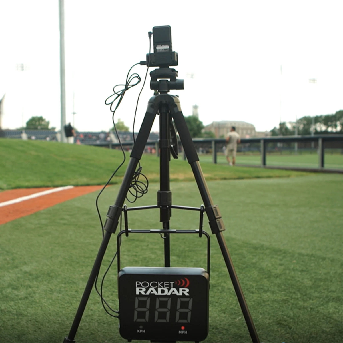 Pocket Radar - Smart Coach Radar - Bundel Met Smart Display, Statief, Universal Mount en USB kabel